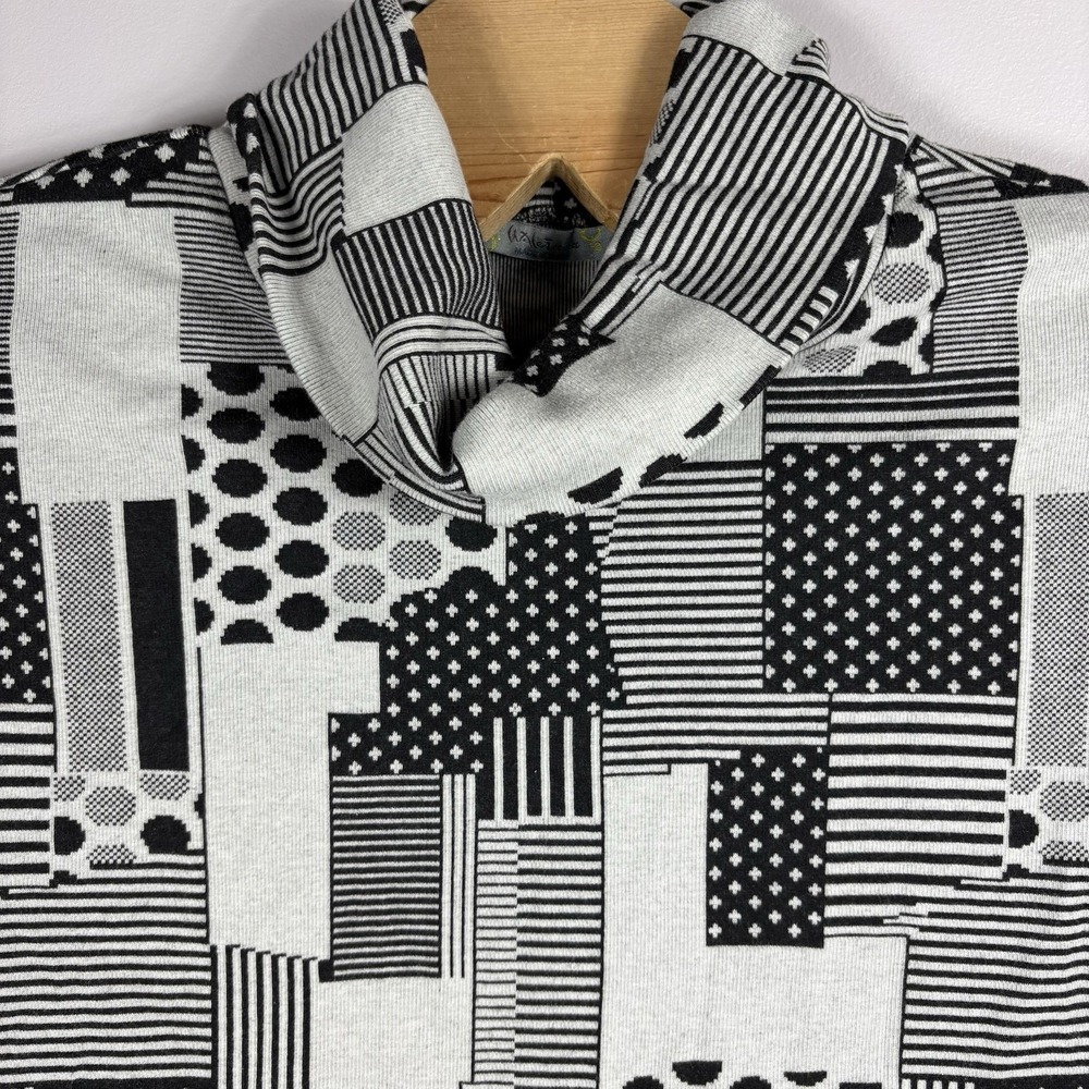 Chalet Et Ceci Women's Large 3/4 Sleeve Gray Black Art To Wear Cowl Neck Sweater